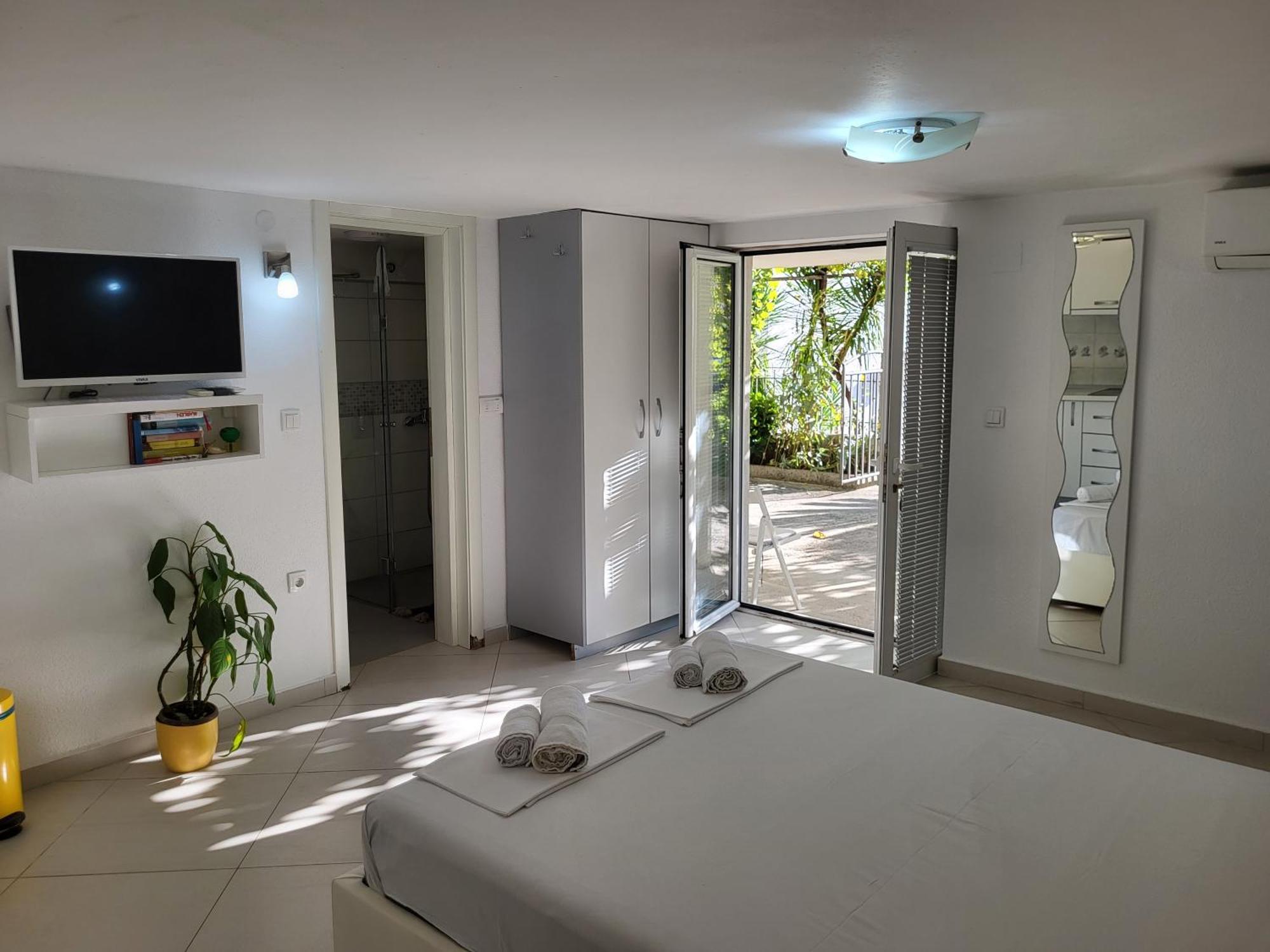 Apartments Teodo Екстер'єр фото