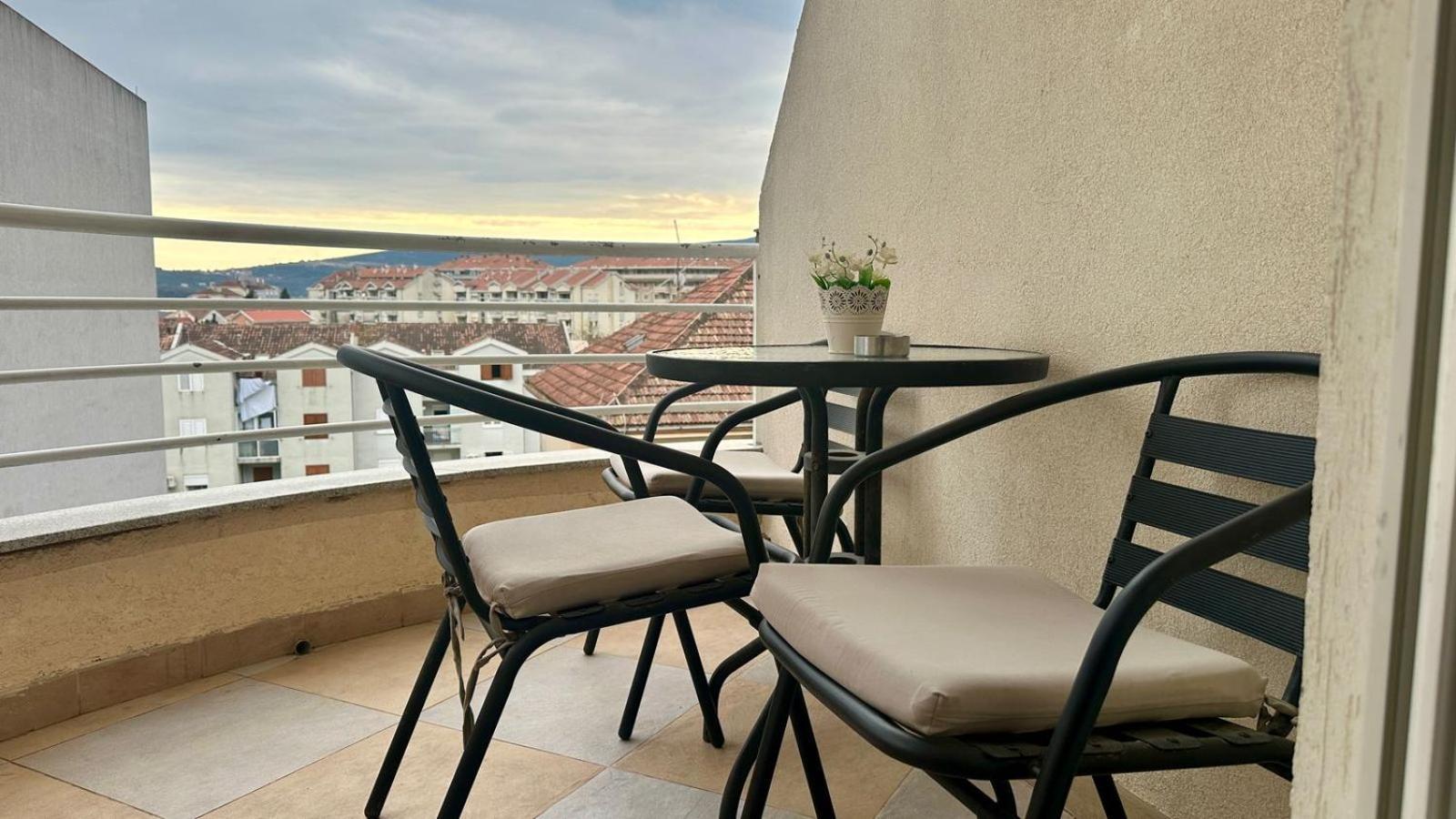Apartments Teodo Екстер'єр фото