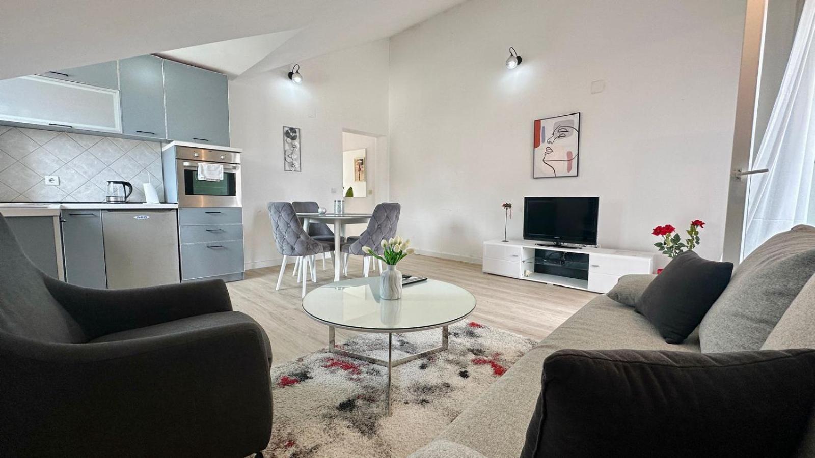 Apartments Teodo Екстер'єр фото