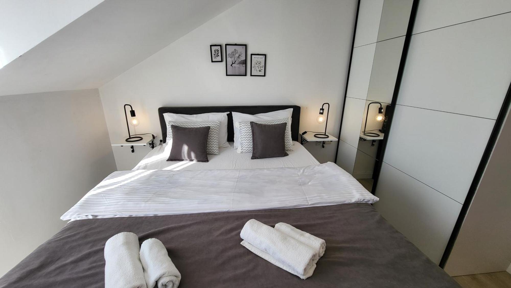 Apartments Teodo Екстер'єр фото