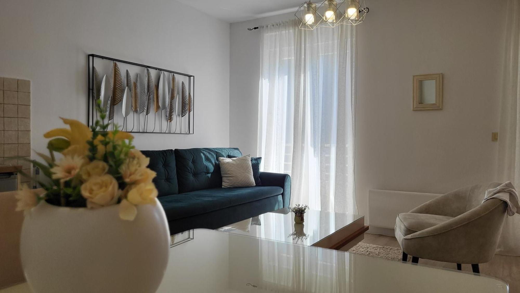 Apartments Teodo Екстер'єр фото